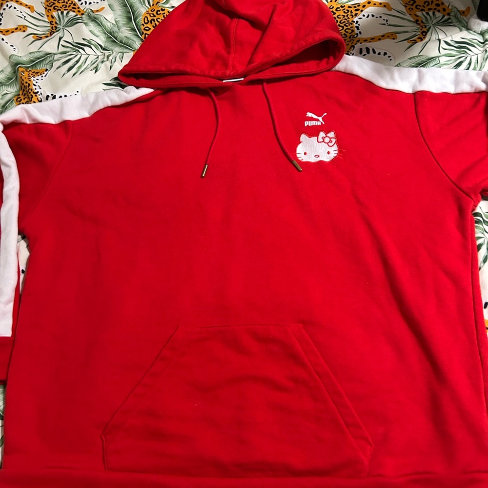 Puma Red Hoodie Hello kitty sanrio - Picture 3 of 13